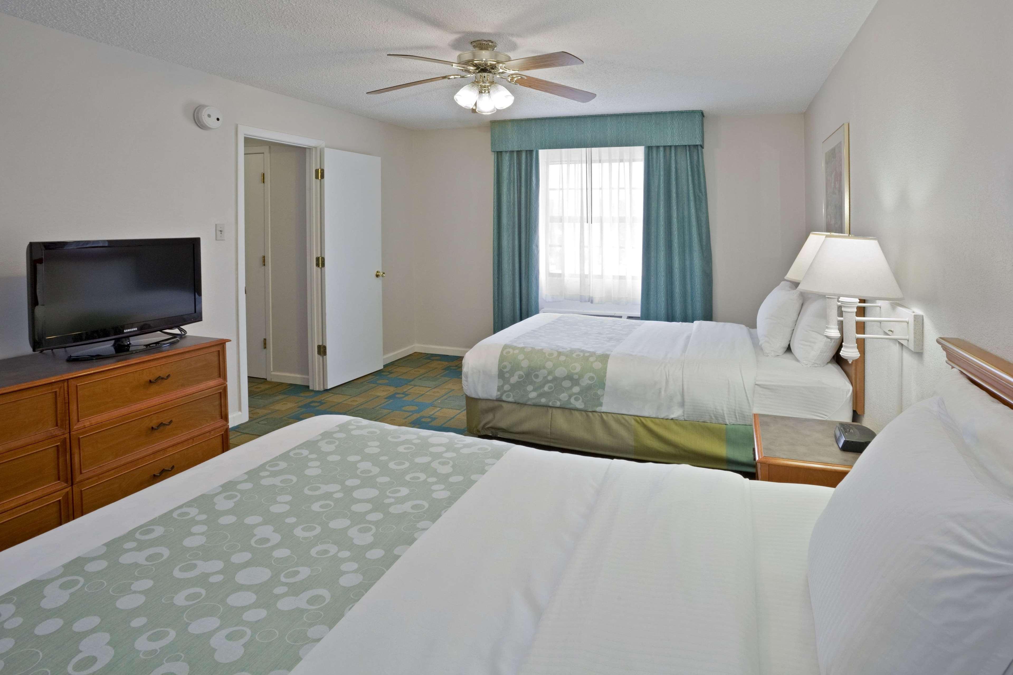 La Quinta Inn By Wyndham Omaha West Buitenkant foto