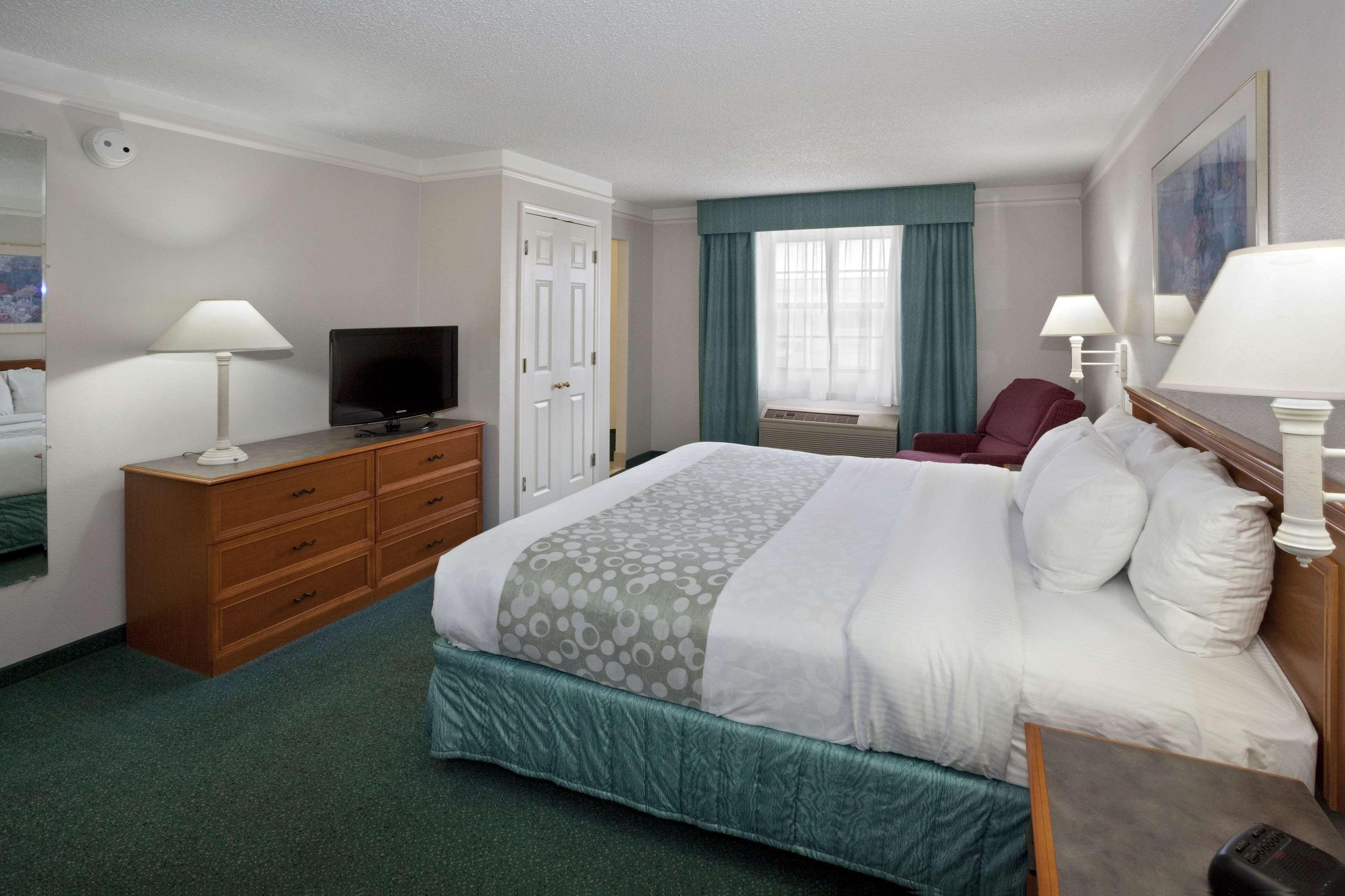 La Quinta Inn By Wyndham Omaha West Buitenkant foto